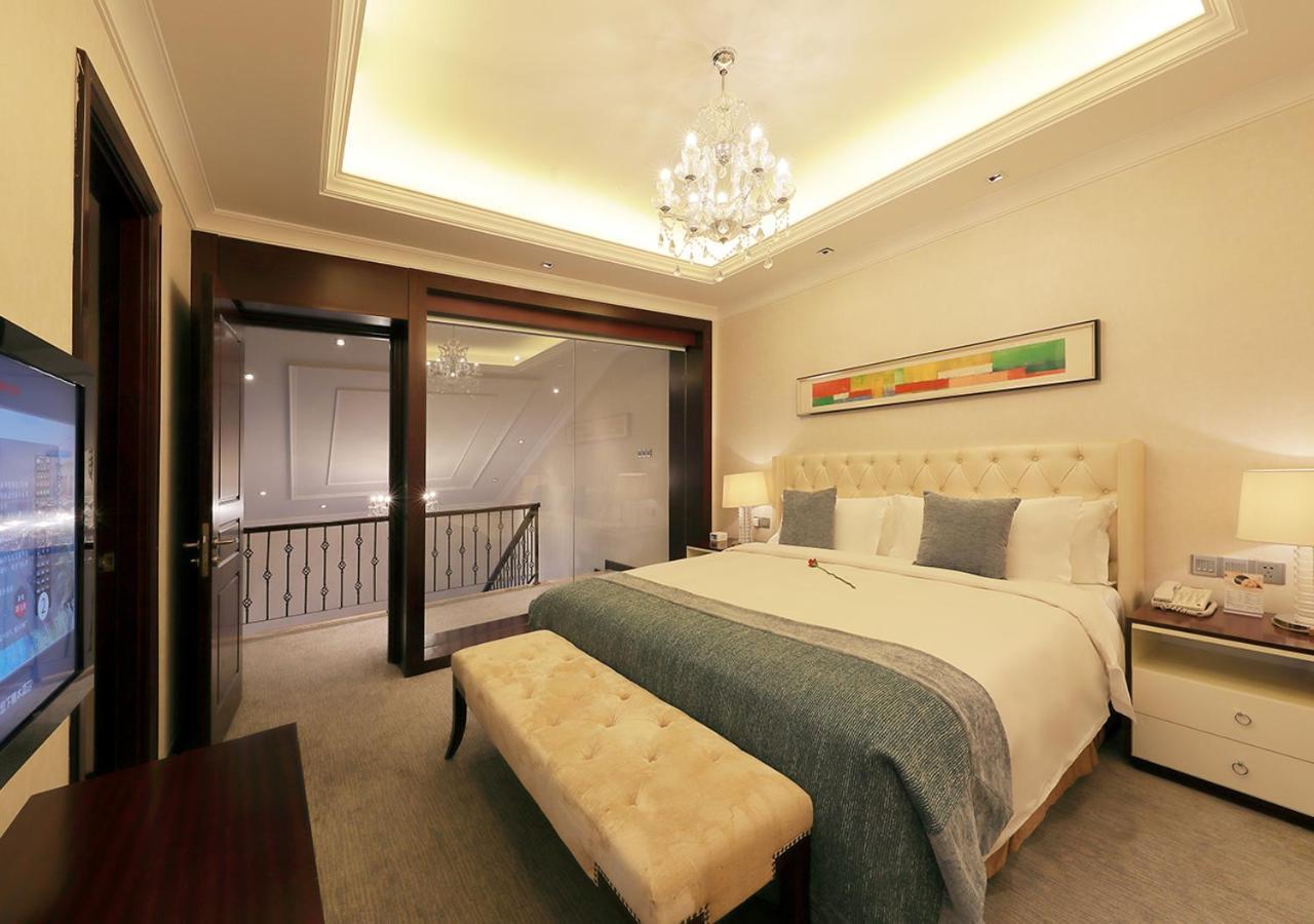 Howard Johnson Riverfront Plaza Fuzhou Fuzhou  Zewnętrze zdjęcie
