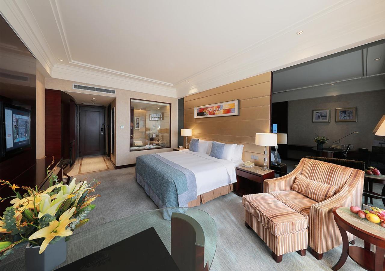 Howard Johnson Riverfront Plaza Fuzhou Fuzhou  Zewnętrze zdjęcie