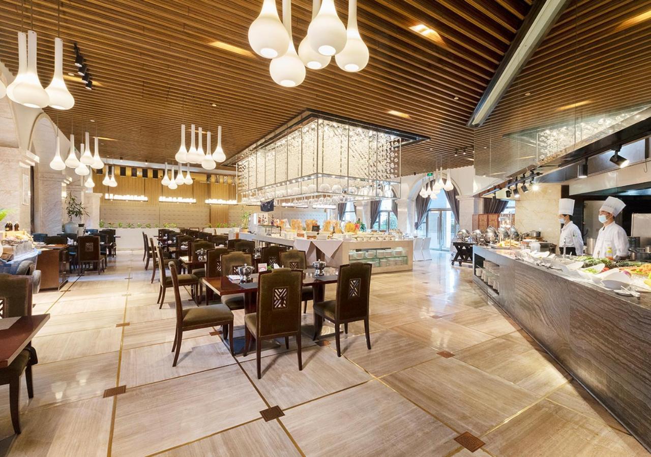 Howard Johnson Riverfront Plaza Fuzhou Fuzhou  Zewnętrze zdjęcie
