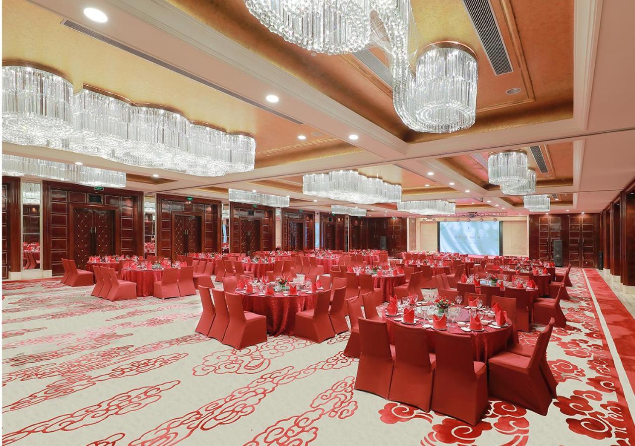 Howard Johnson Riverfront Plaza Fuzhou Fuzhou  Zewnętrze zdjęcie